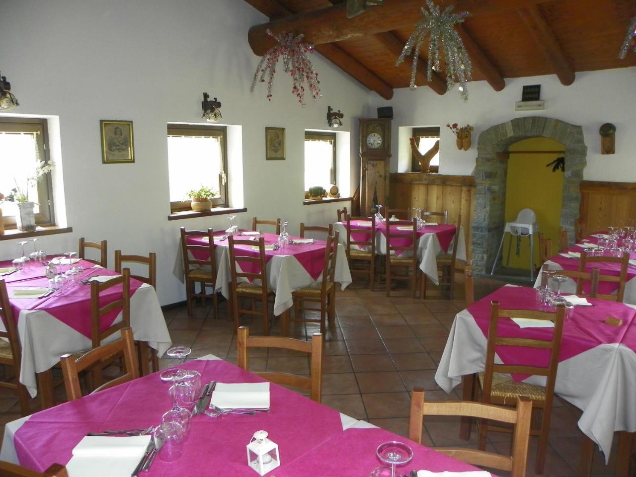 Hotel Les Granges La Thuile Dış mekan fotoğraf